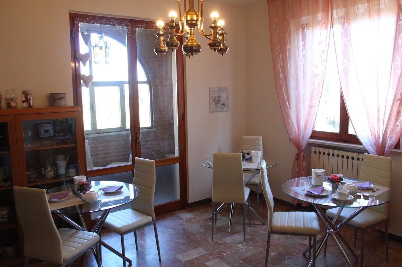Bed and Breakfast Casa Mac&Rose . San Quirico dʼOrcia Exterior foto