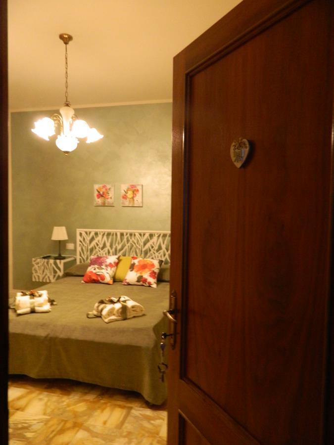 Bed and Breakfast Casa Mac&Rose . San Quirico dʼOrcia Exterior foto